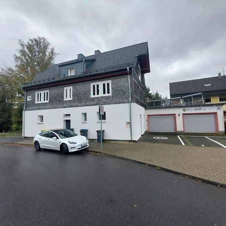 Kinderklinik 600m zum Bahnhof Siegen Exterior foto